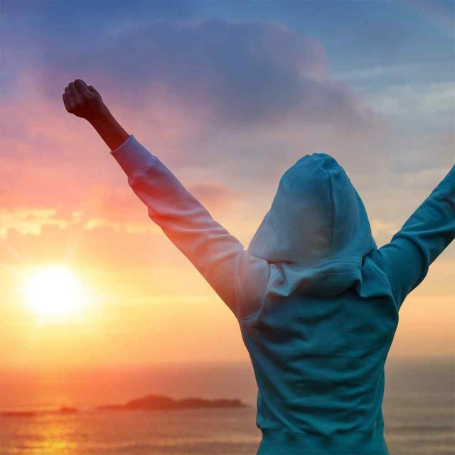 https://mhitrading.com/wp-content/uploads/2018/01/img-rising-hands-640x640.jpg